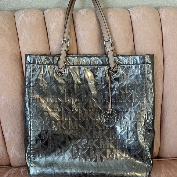Michael Kors Tote - Picture 4 of 9